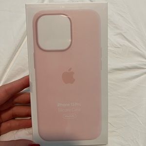 iPhone 13 Pro Apple Silicone case 💕